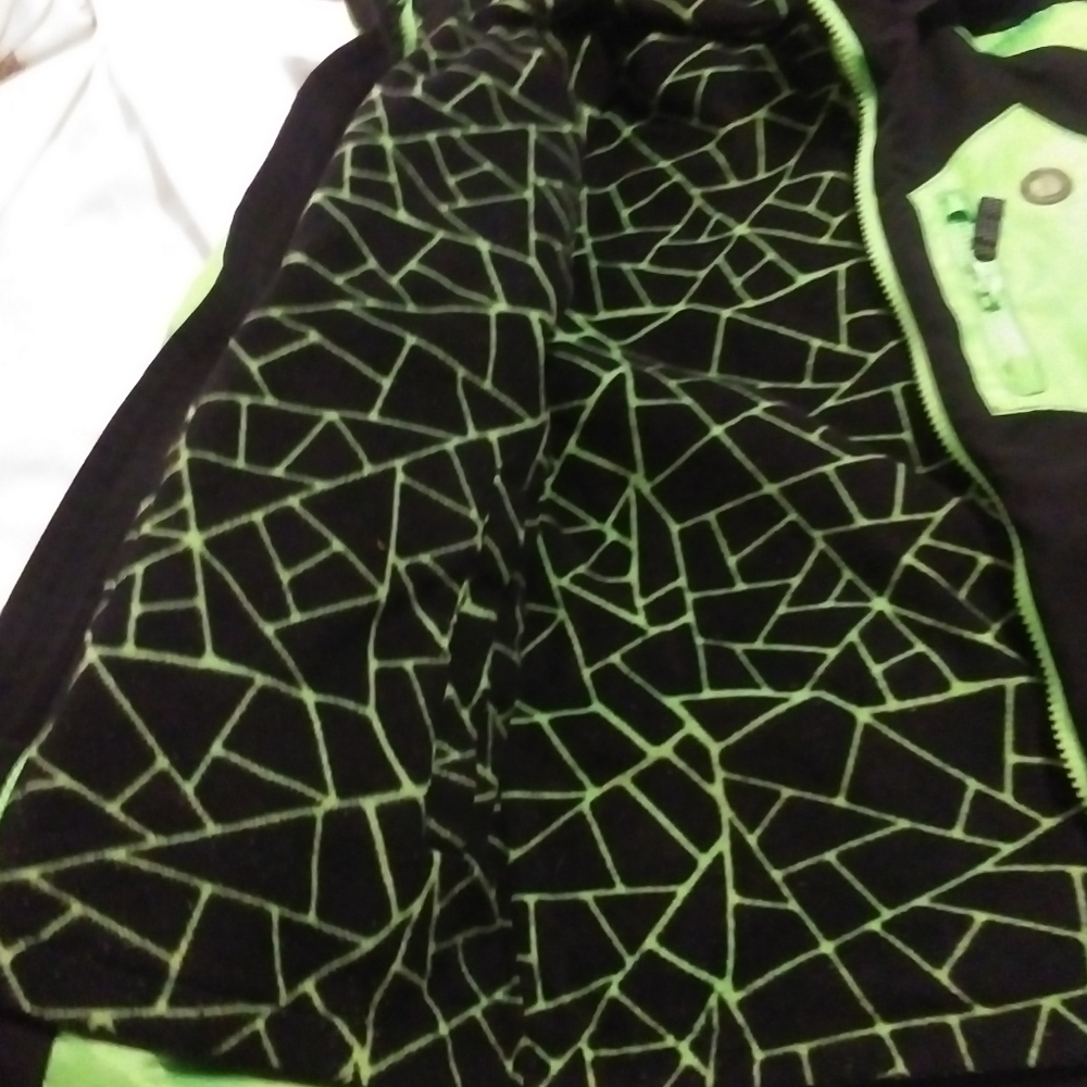 Boys coat w inner liner